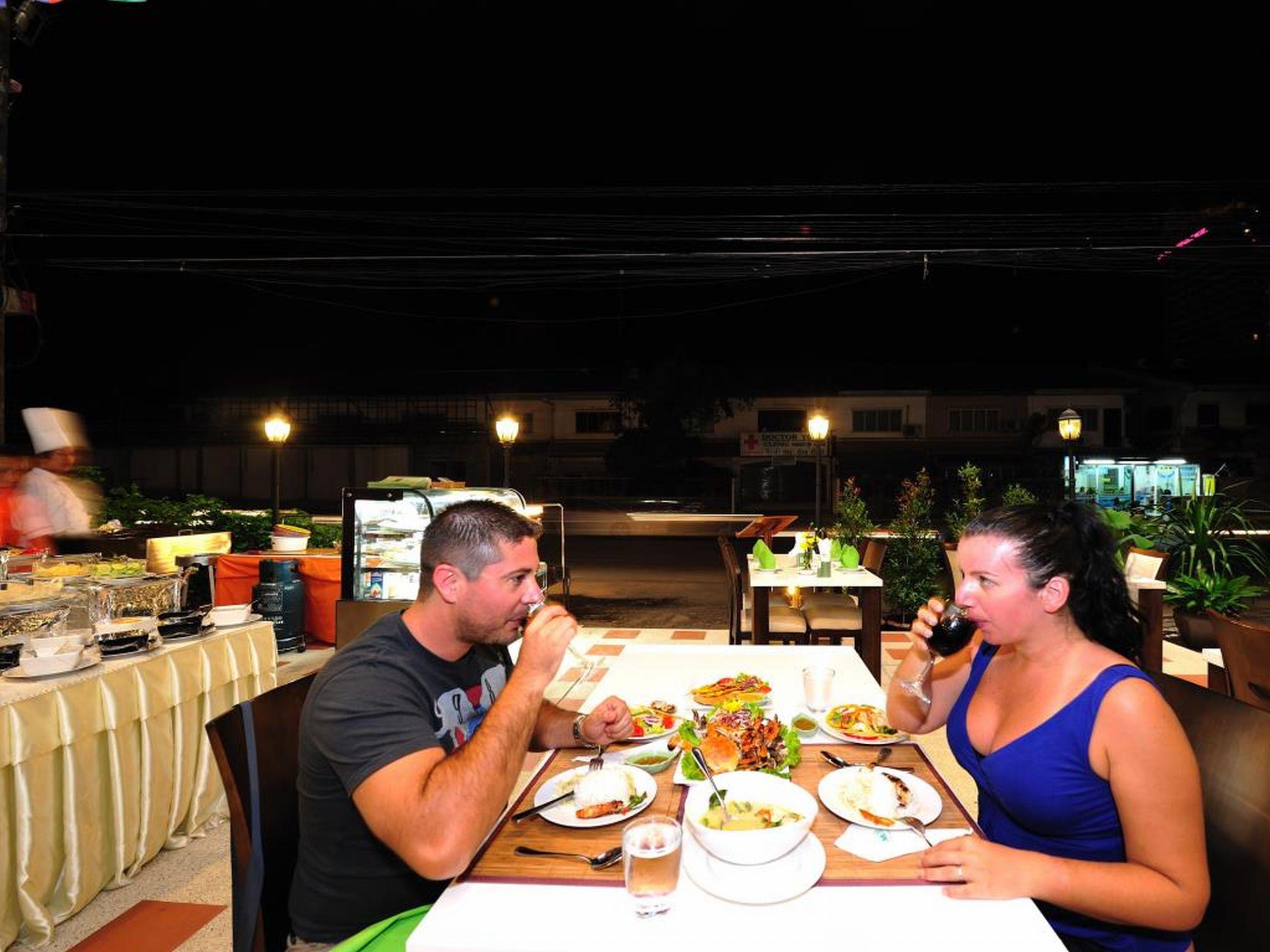 Phuket Apk Resort And Spa מראה חיצוני תמונה